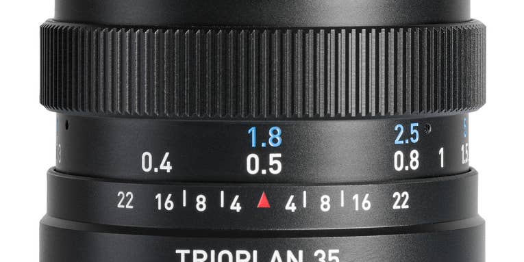 New gear: Meyer Optik Görlitz Trioplan 35mm f/2.8 II brings its soap-bubble look to a wider focal length